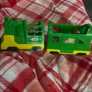 Fisher-Price Green and Yellow Toy Train— 2pc, Lights and Sounds Work (JuJuBe)